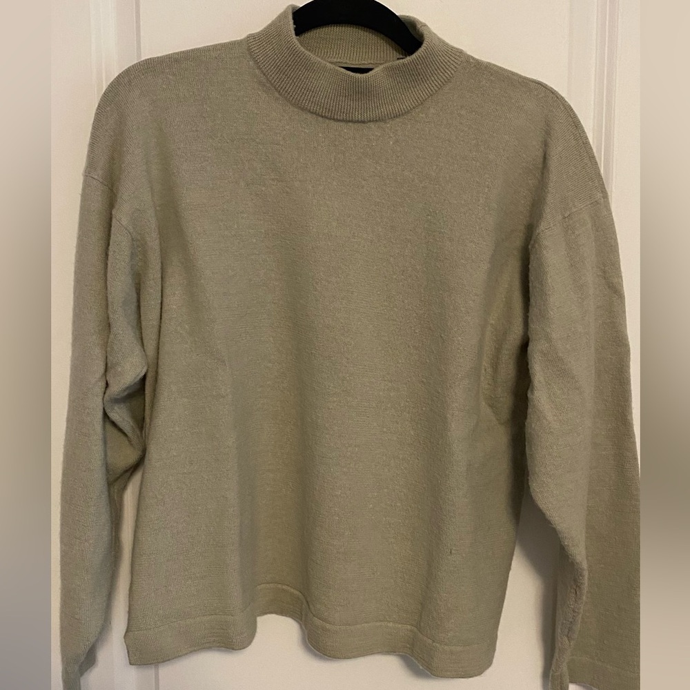 90’s Mock neck sweater - large